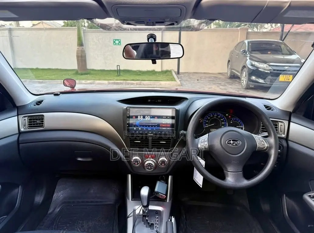 Subaru Forester 2010 Maroon