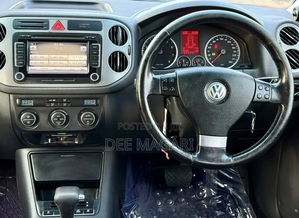 Volkswagen Tiguan 1.4 TSI 2008 Black