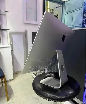 Desktop Computer Apple iMac 8GB Intel Core i5 HDD 1T