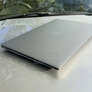 Laptop Dell Precision 5560 32GB Intel Core i7 SSD 1T