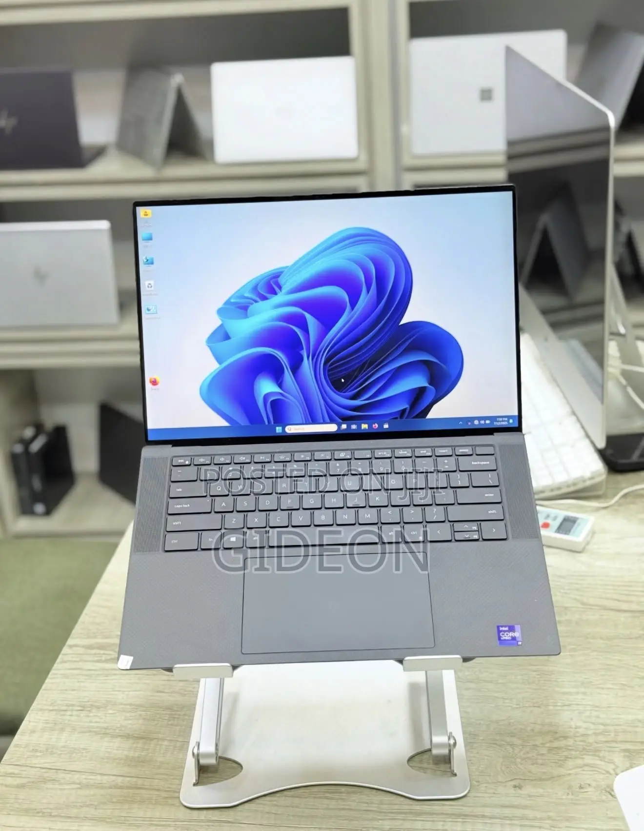 Laptop Dell Precision 5560 16GB Intel Core i7 SSD 512GB