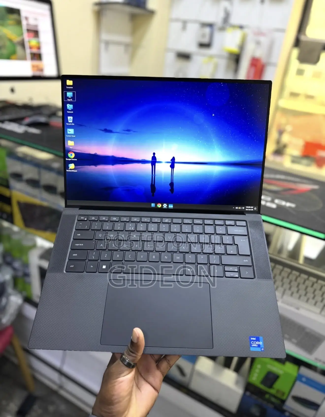 Laptop Dell Precision 5560 16GB Intel Core i7 SSD 512GB