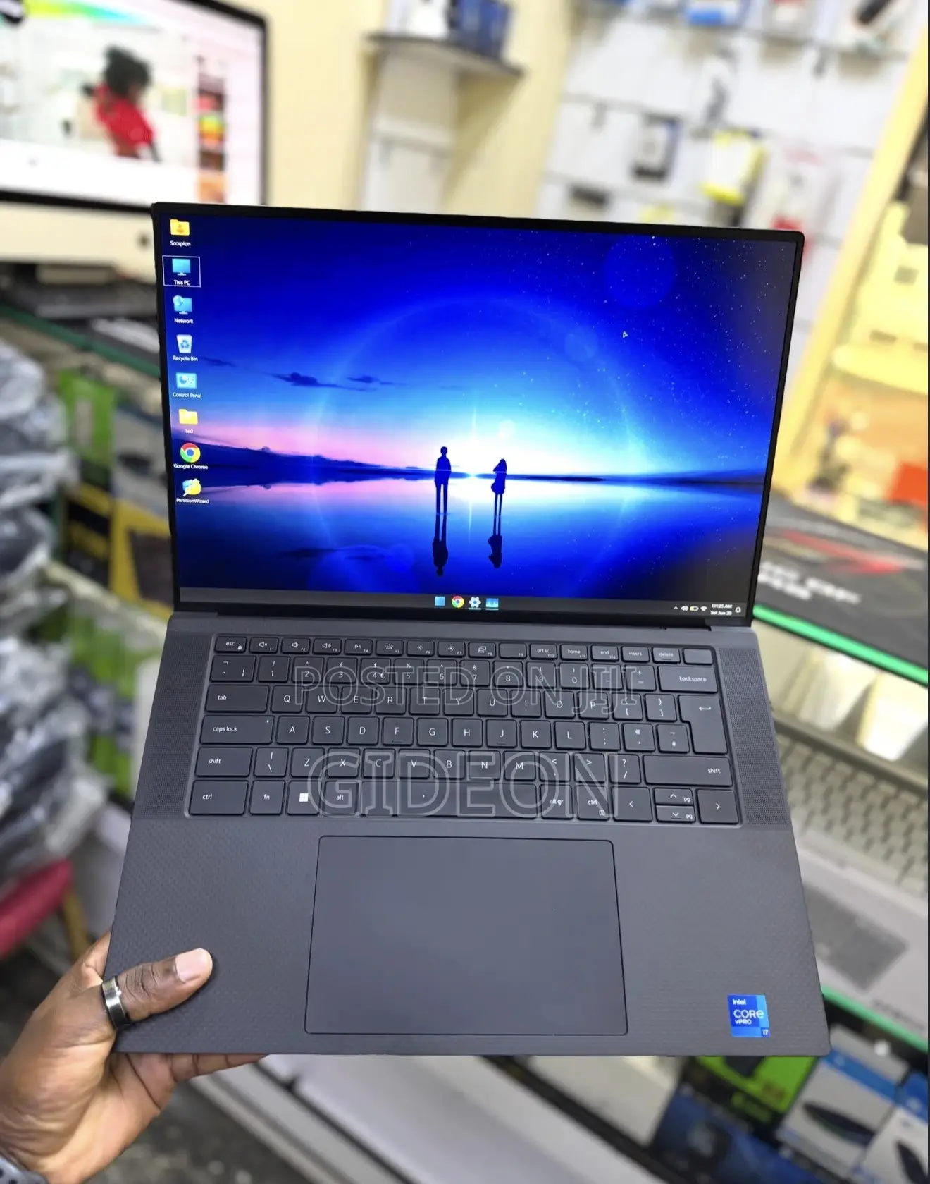 Laptop Dell Precision 5560 16GB Intel Core i7 SSD 512GB