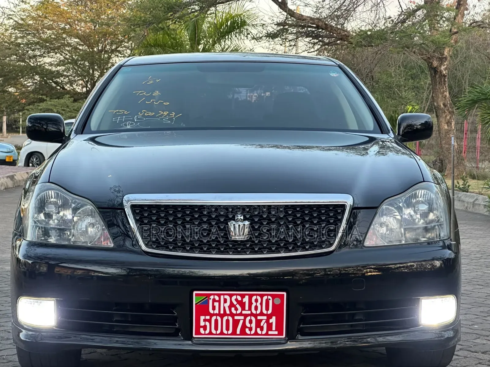 Toyota Crown Royale 2005 Black