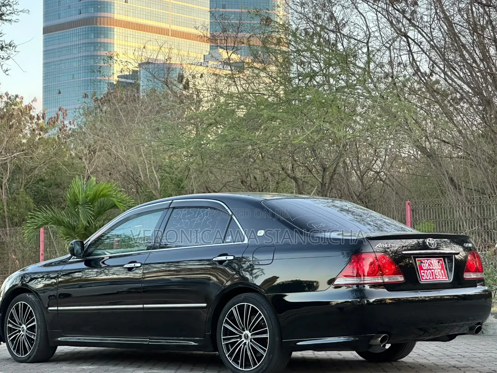 Toyota Crown Royale 2005 Black