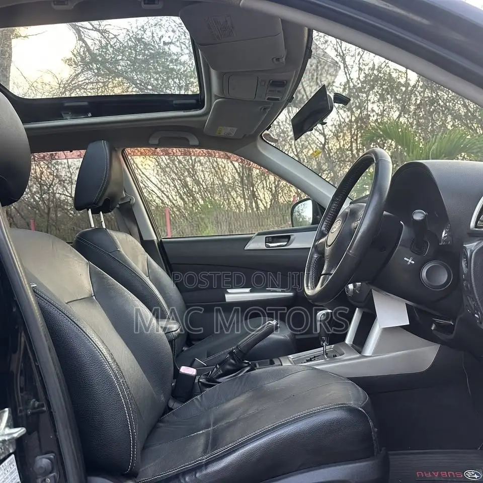 Subaru Forester 2010 Black