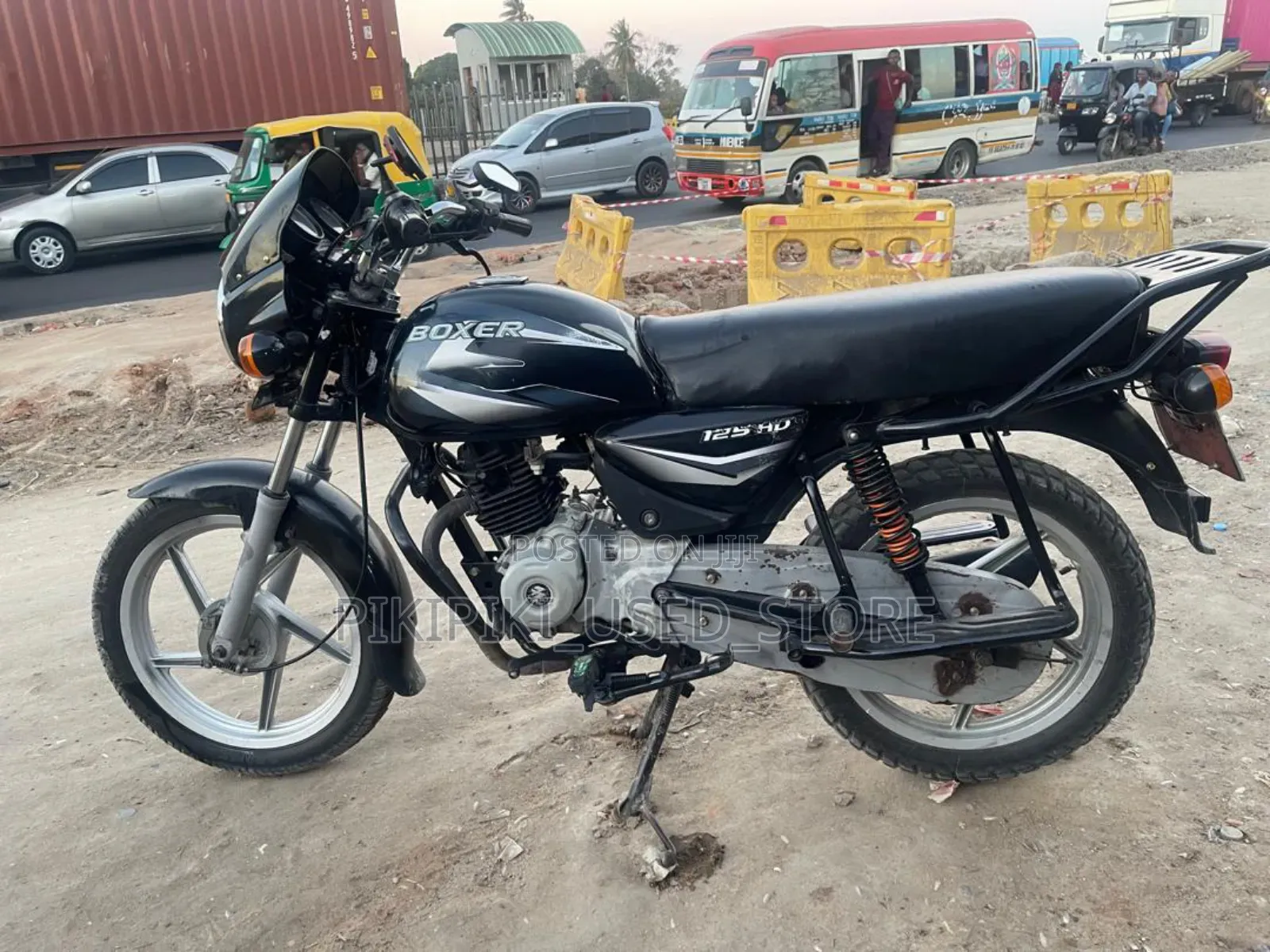 Beth CFMoto 400NK 2025 Black