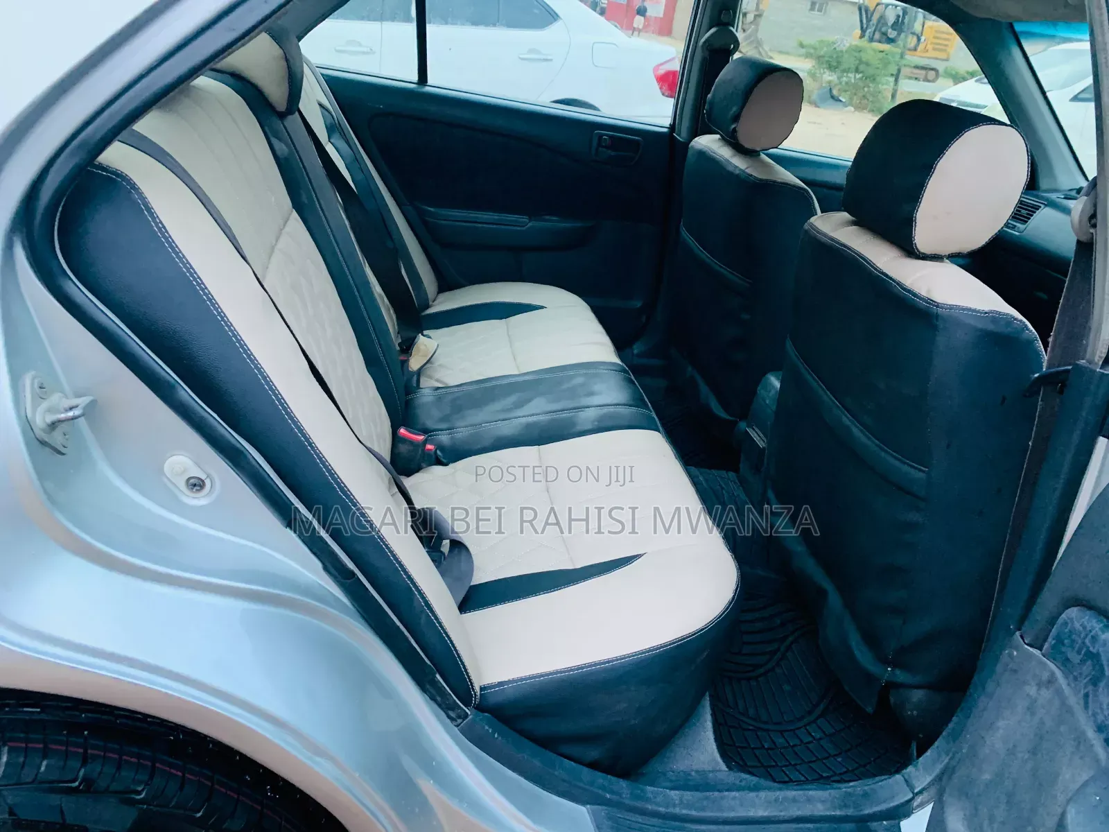 Toyota Carina 2000 Silver