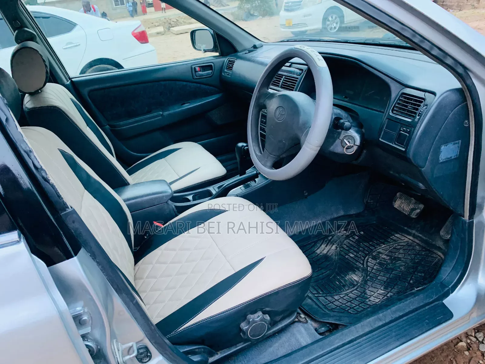 Toyota Carina 2000 Silver
