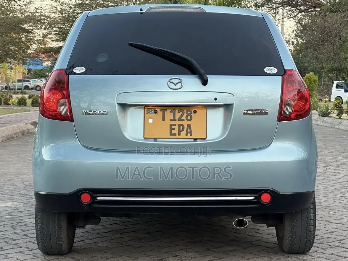 Mazda Verisa 2008 Blue