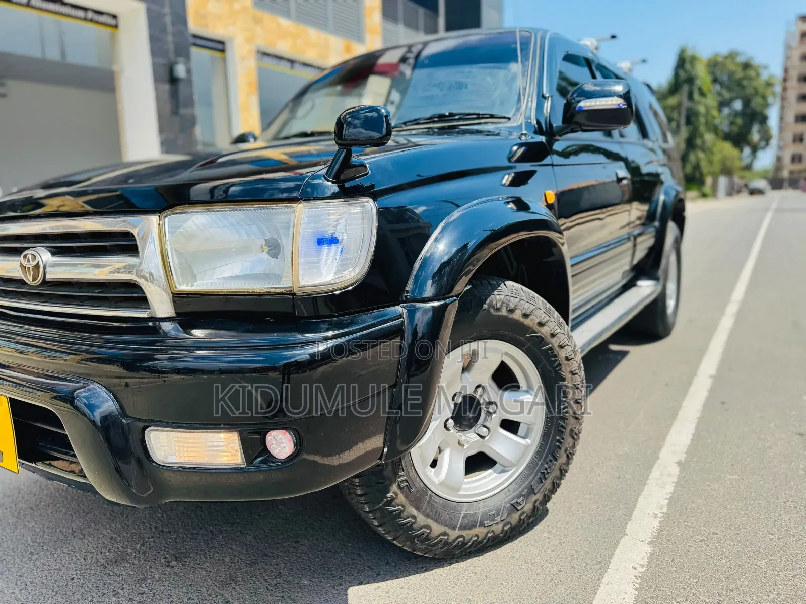 Toyota Hilux Surf 1999 Black