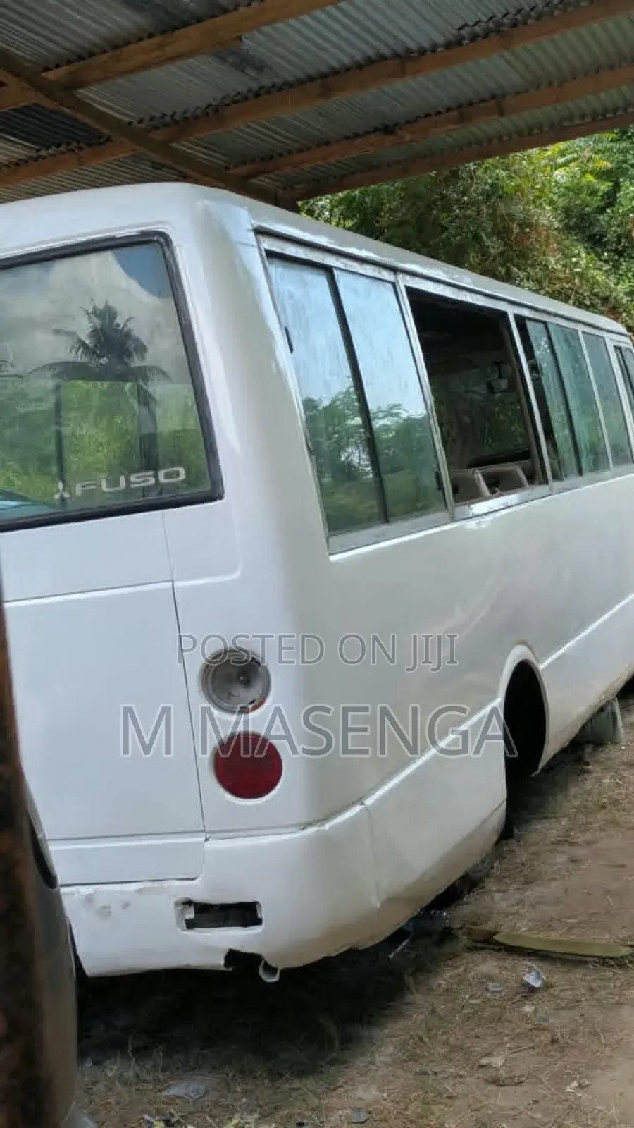 Mitsubishi Fuso Rosa 2007 White