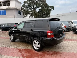 Toyota Kluger 2005 Black