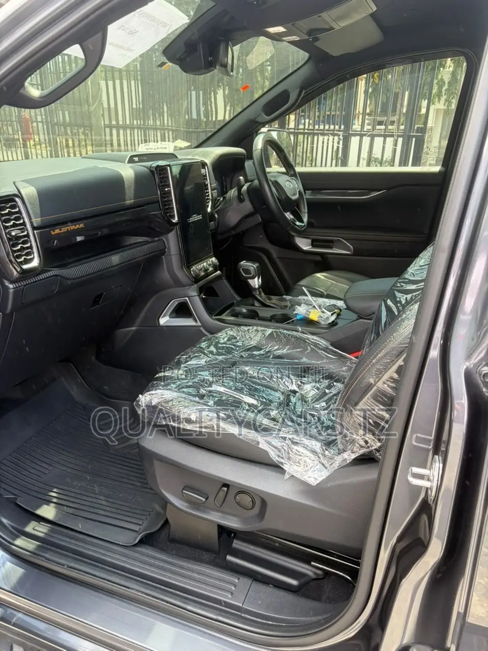 Ford Ranger Wildtrak 2023 Gray