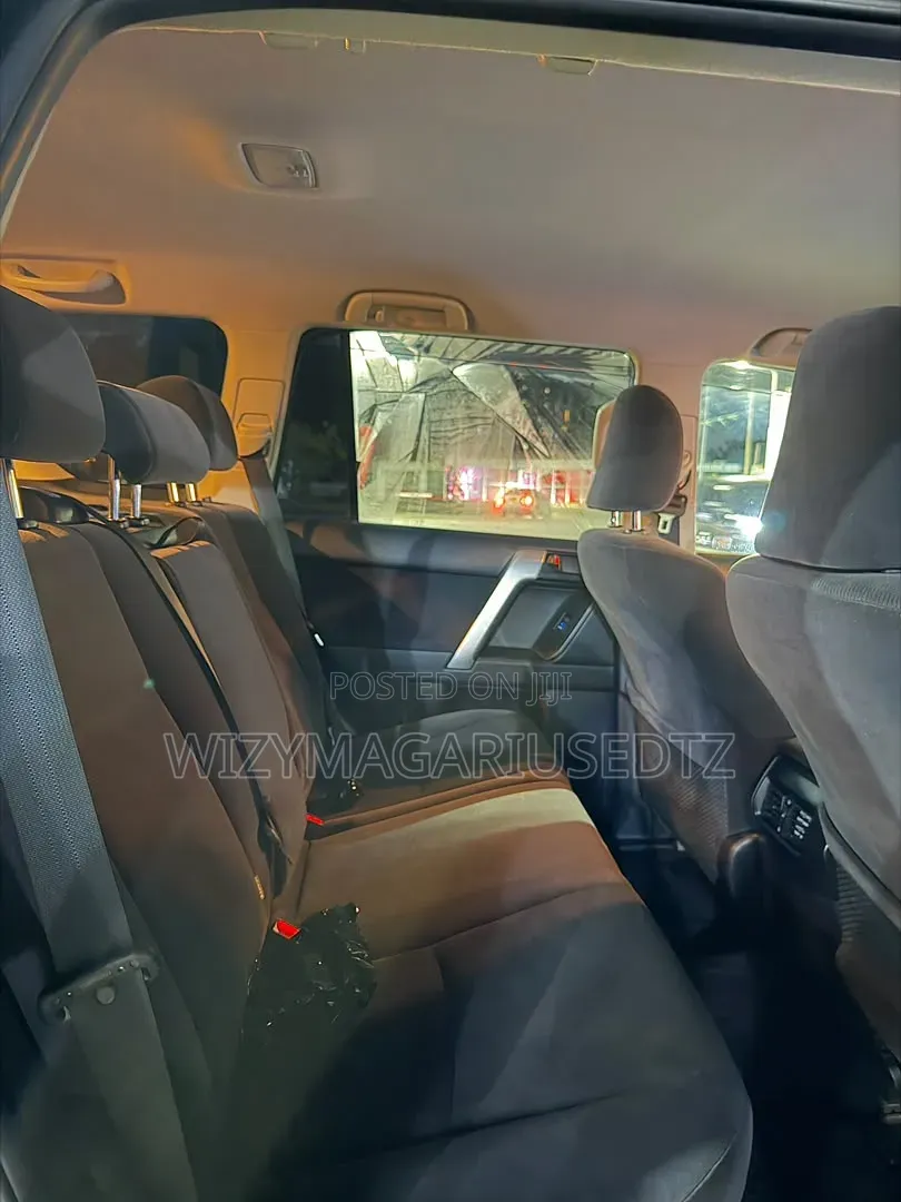 Toyota Land Cruiser Prado 2.8 2019 Blue