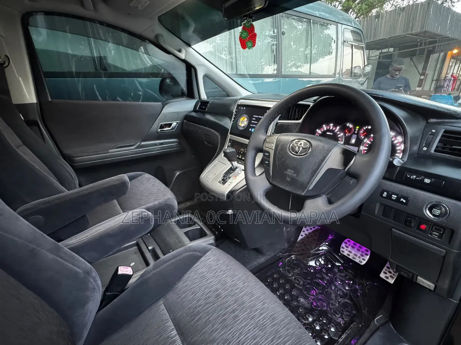 Toyota Alphard 2008 Black