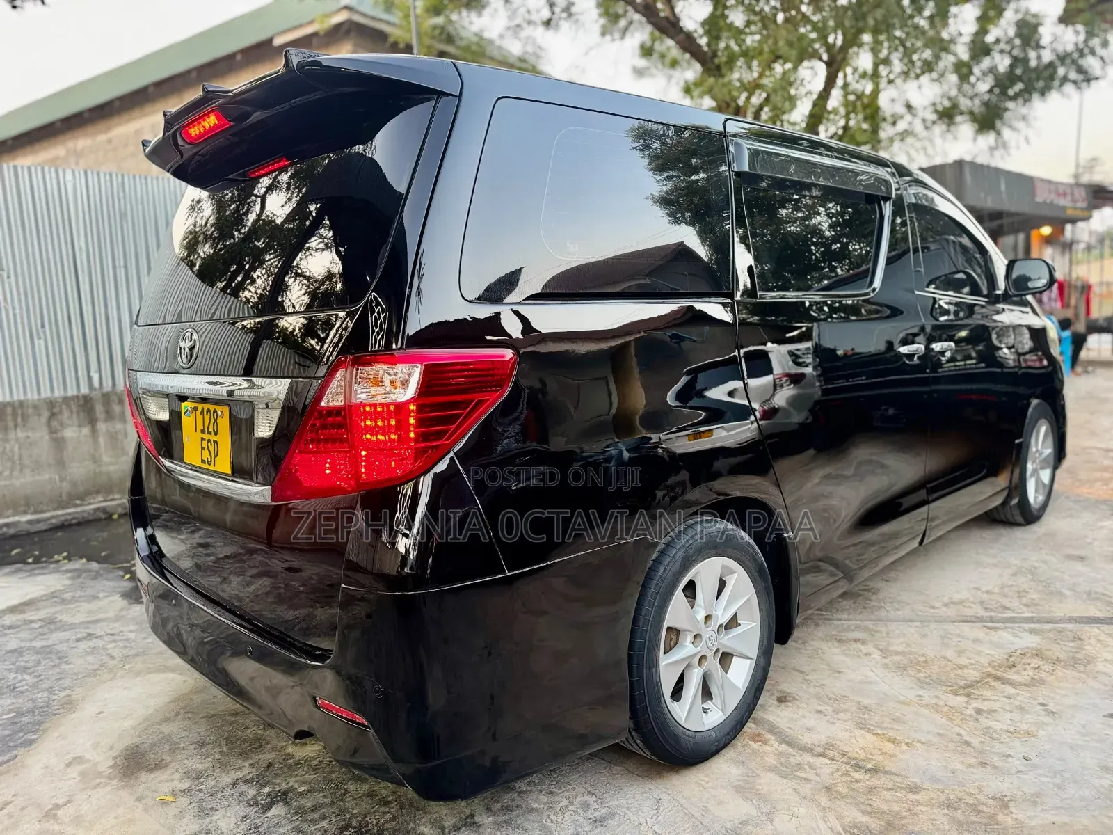 Toyota Alphard 2008 Black