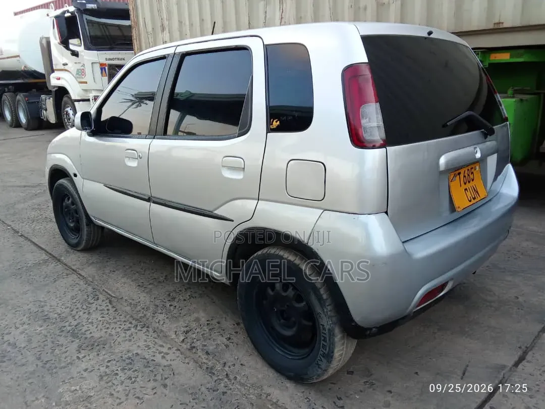 Suzuki Swift 2003 Silver