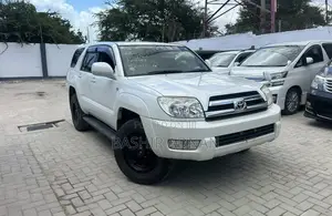 Toyota Hilux Surf 2.7 SSR 2004 White