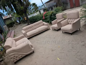 Sofa Set // Spring // Fibers // 3:2:1:1 // Kali Sana //