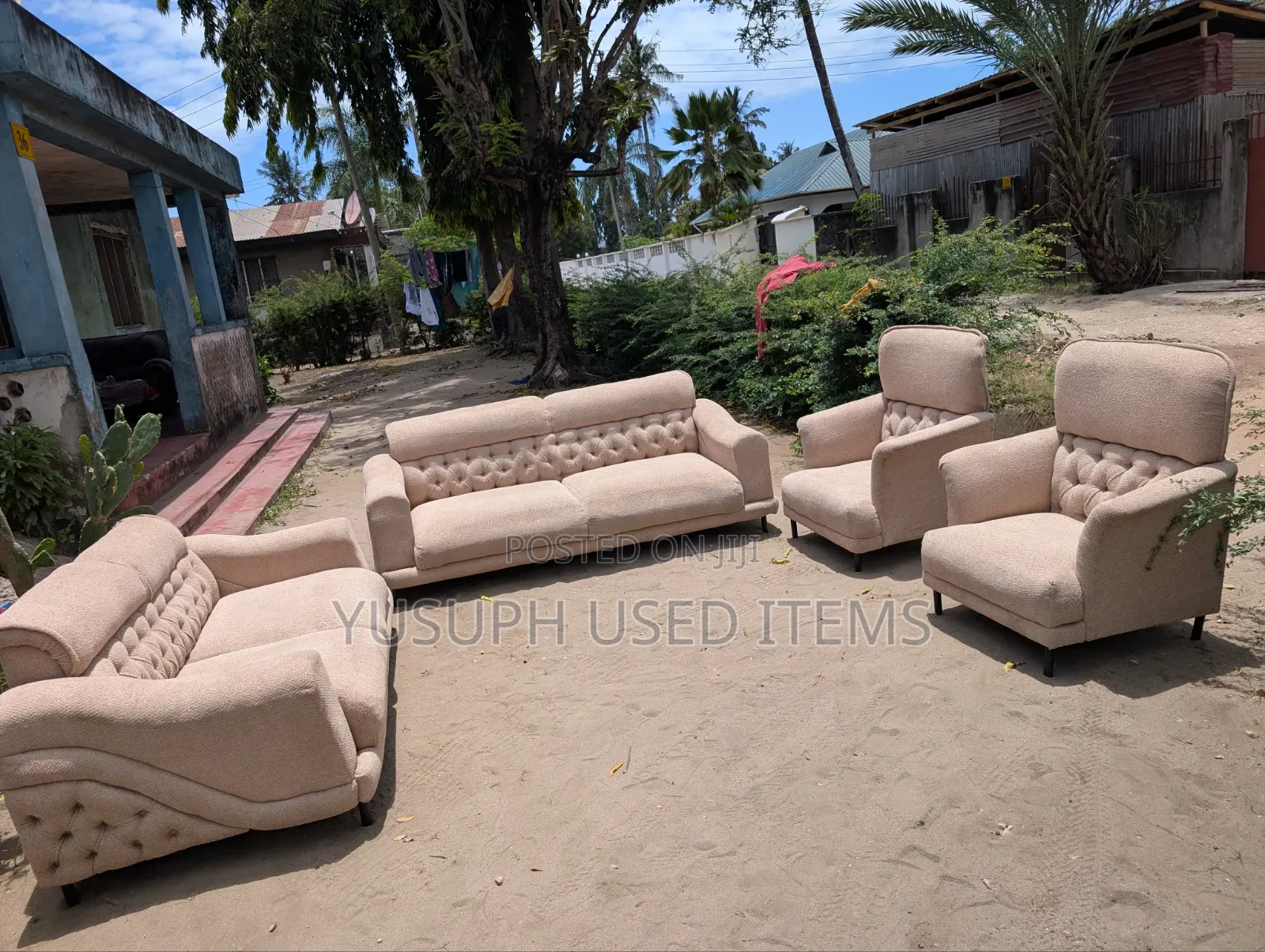 Sofa Set // Spring // Fibers // 3:2:1:1 // Kali Sana //