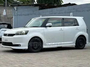 Toyota Corolla Rumion 2009 White