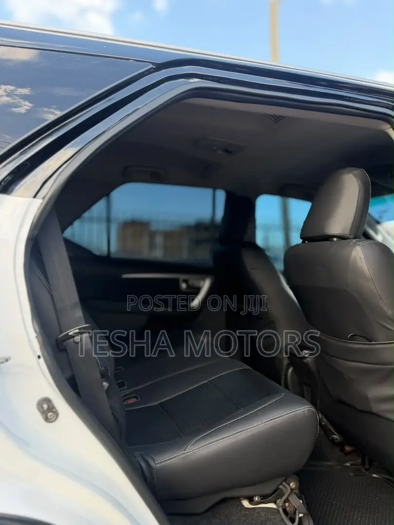 Toyota Fortuner 2020 White