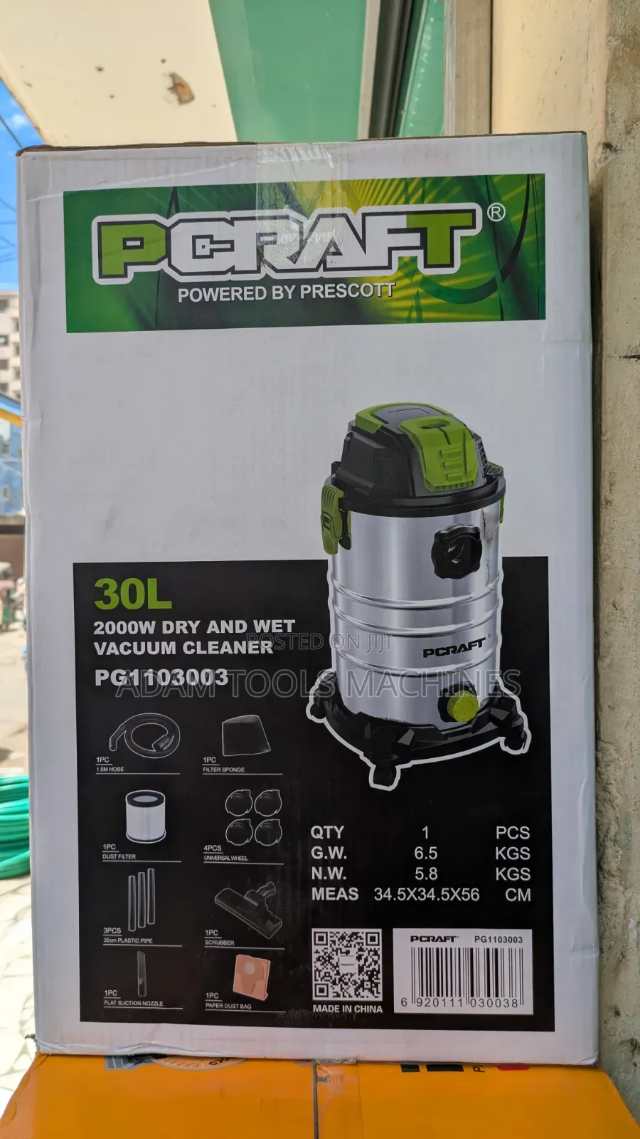 Vacuum Cleaner Lita 30