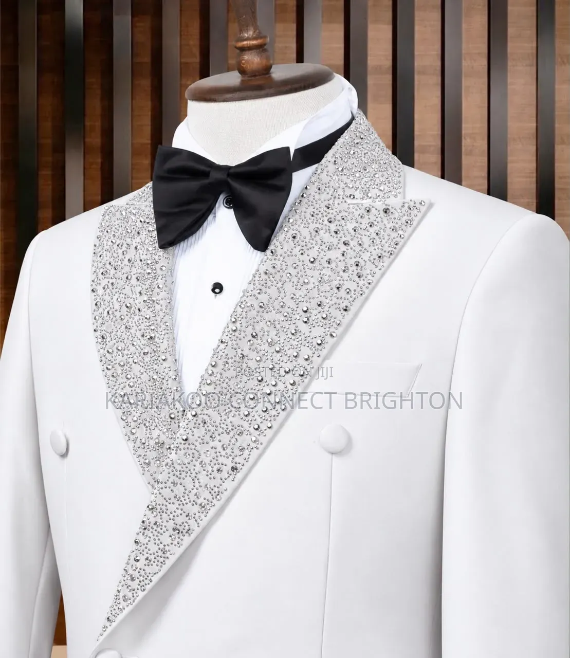 White Double-Breasted Spread Crystal Suit