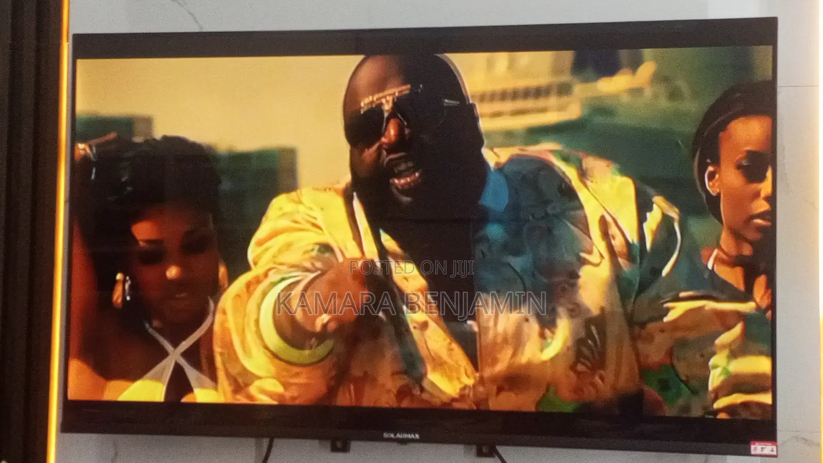 43 Inch Smart TV