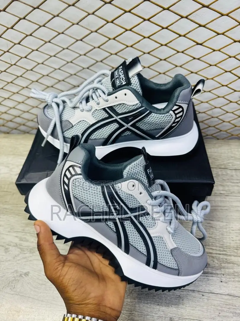 Men’s Chise Original Available