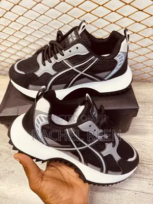 Men’s Chise Original Available