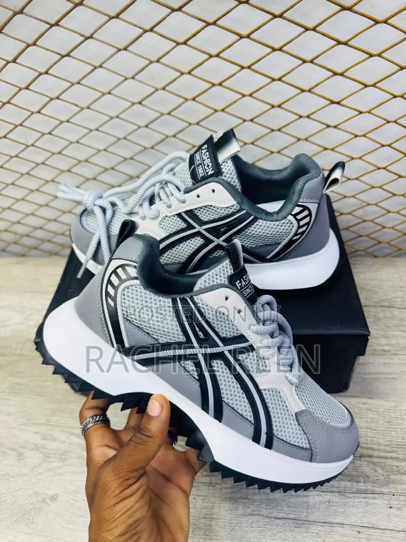 Men’s Chise Original Available