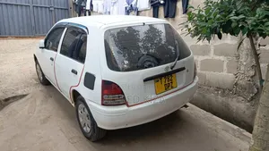 Toyota Starlet 1998 White