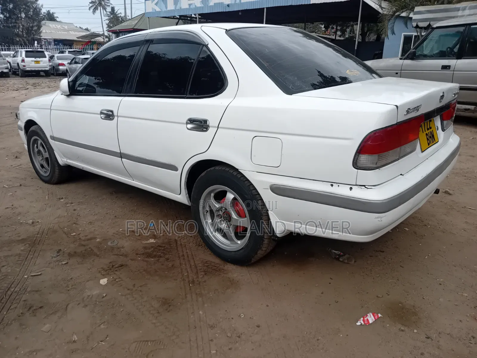 Nissan Sunny 1998 White