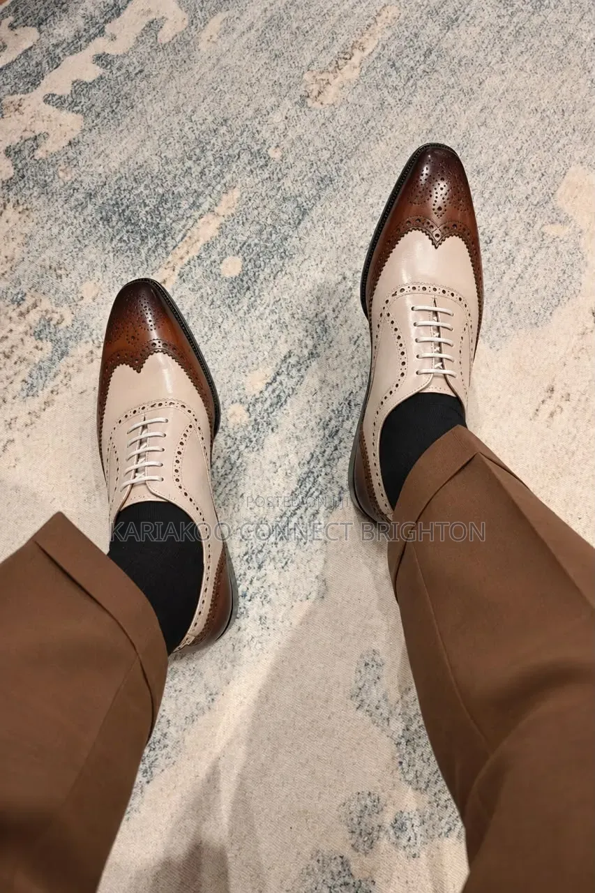 Two-Tone Brogue Leather Shoes