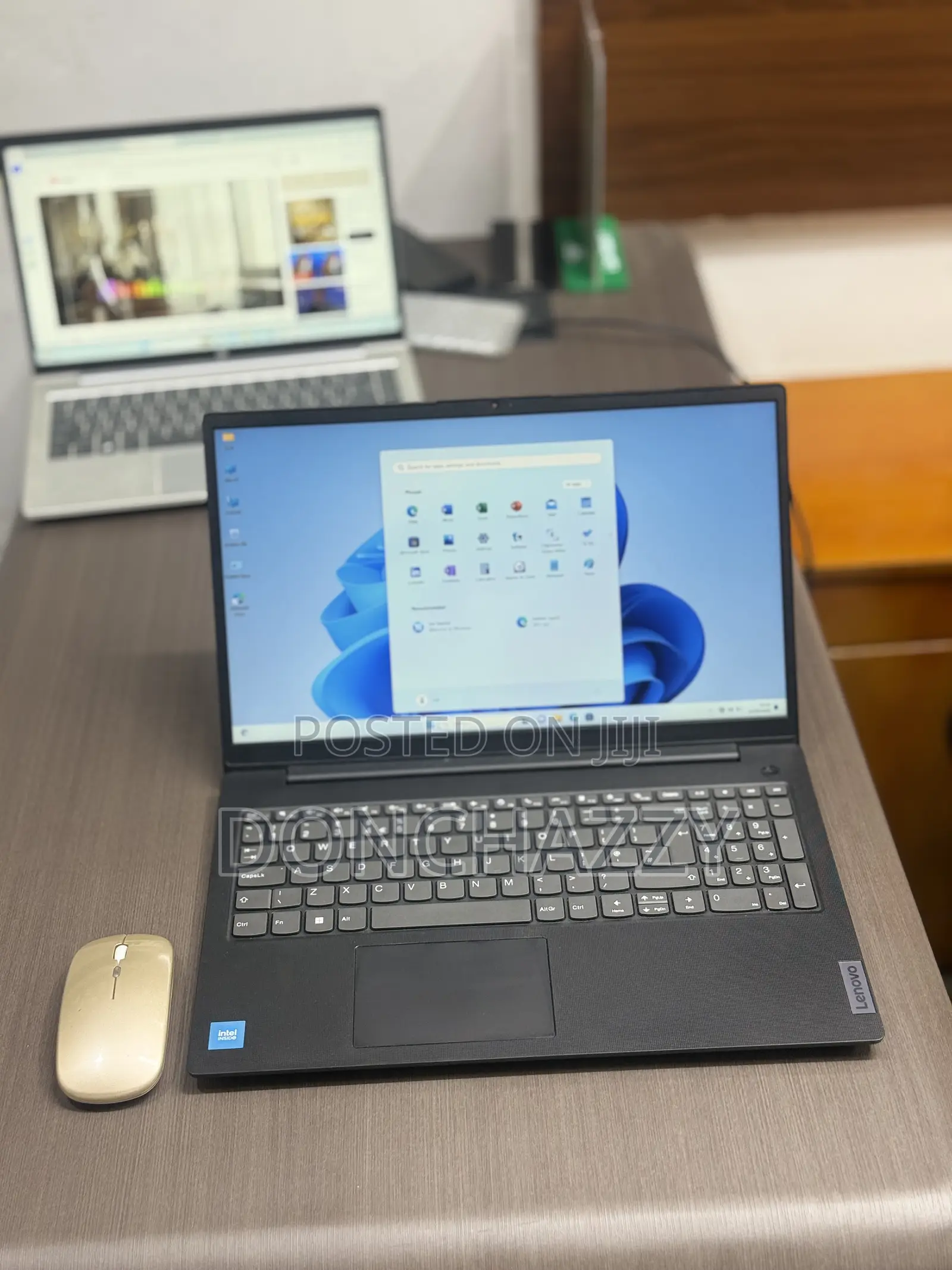Laptop Lenovo V15 8GB Intel SSD 256GB