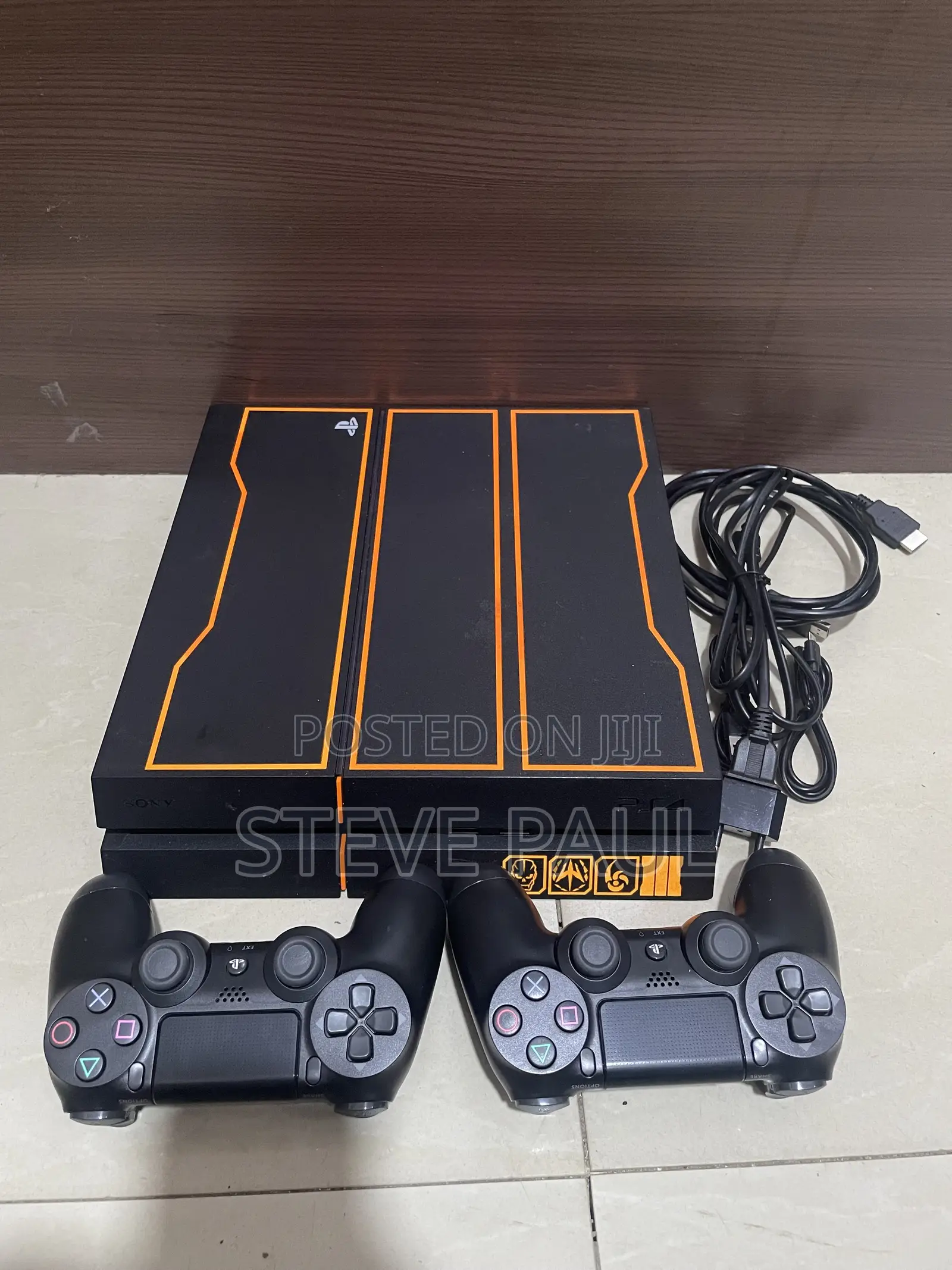 Ps4 Fat Used Uk Two Controllers and 7 Games