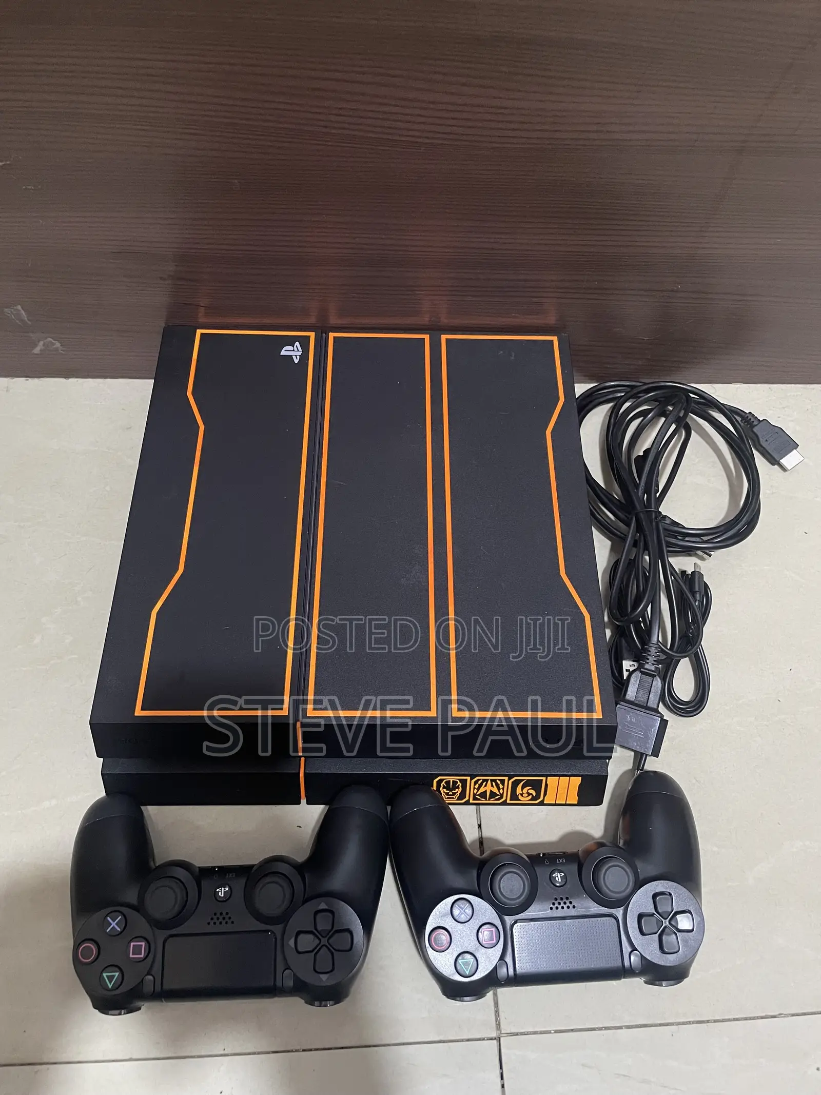 Ps4 Fat Used Uk Two Controllers and 7 Games