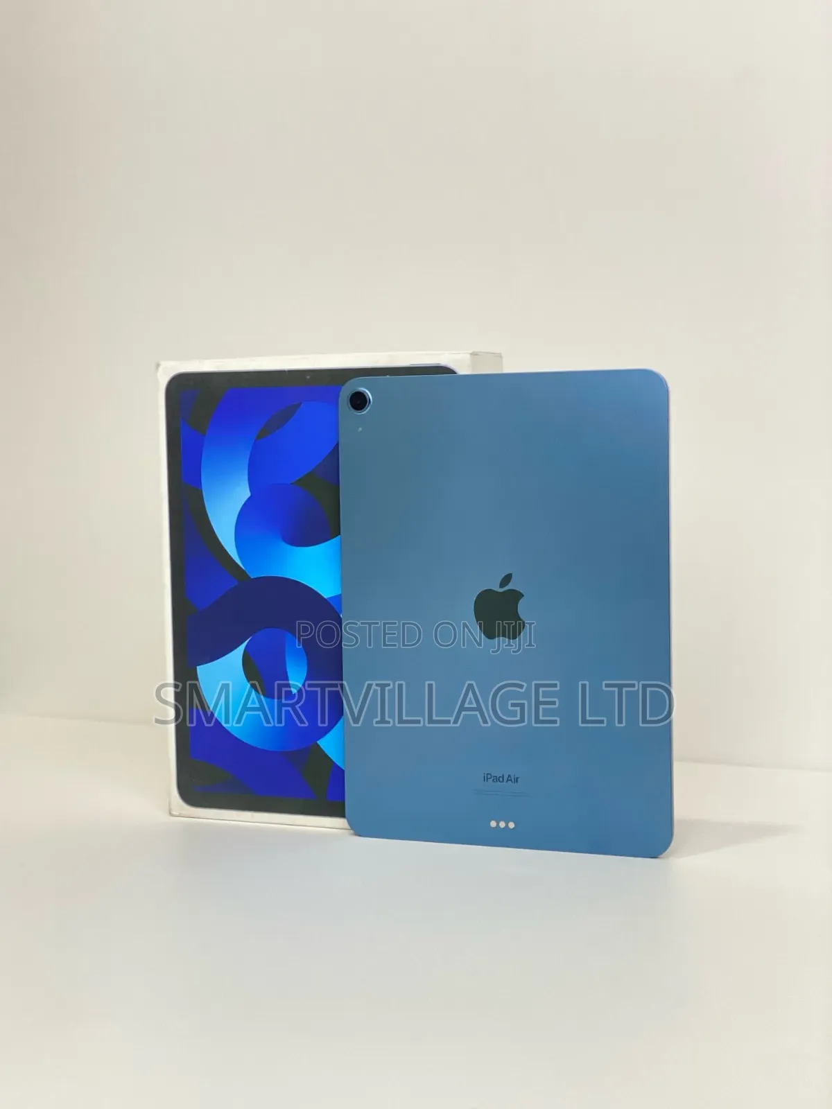 New Apple iPad Air (2022) 128 GB Blue