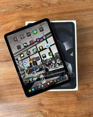 New Apple iPad Air (2022) 256 GB Gray