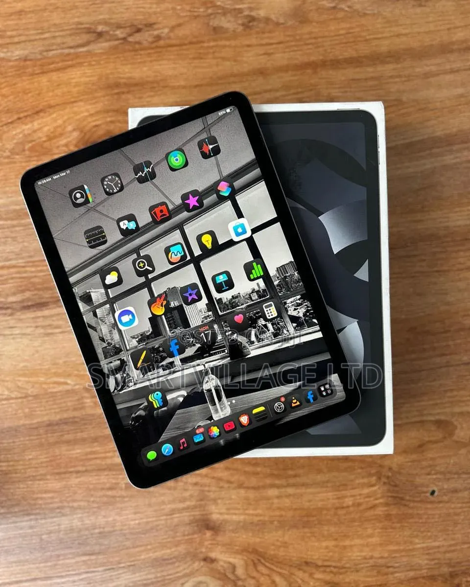 New Apple iPad Air (2022) 256 GB Gray