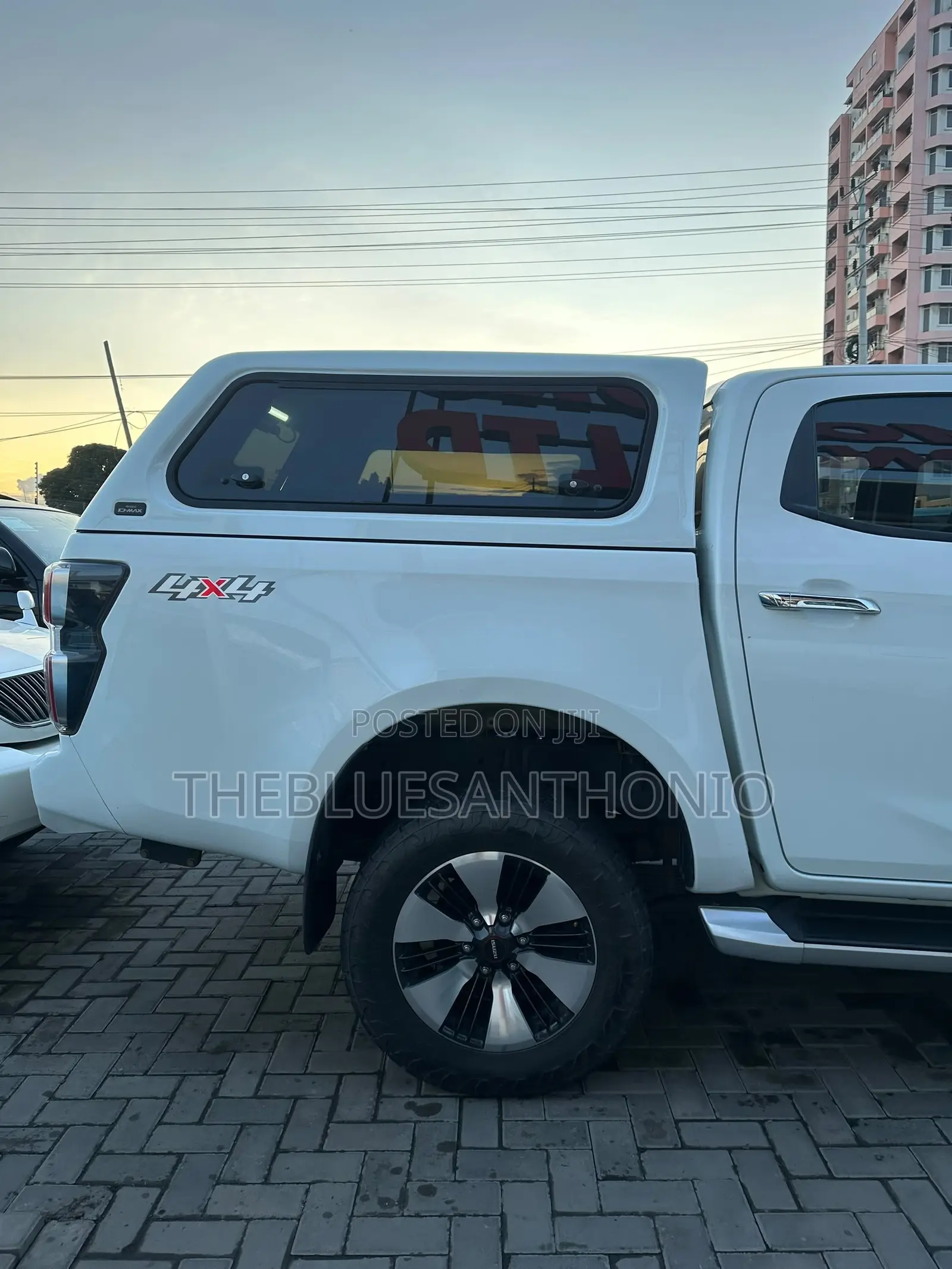 Isuzu D-MAX 2020 Pearl