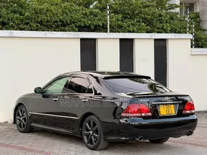 Toyota Crown 2007 Black