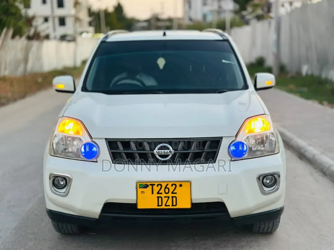 Nissan X-Trail 2009 White