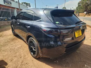 Toyota Harrier 2014 Black