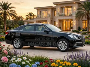 Toyota Crown 2014 Black