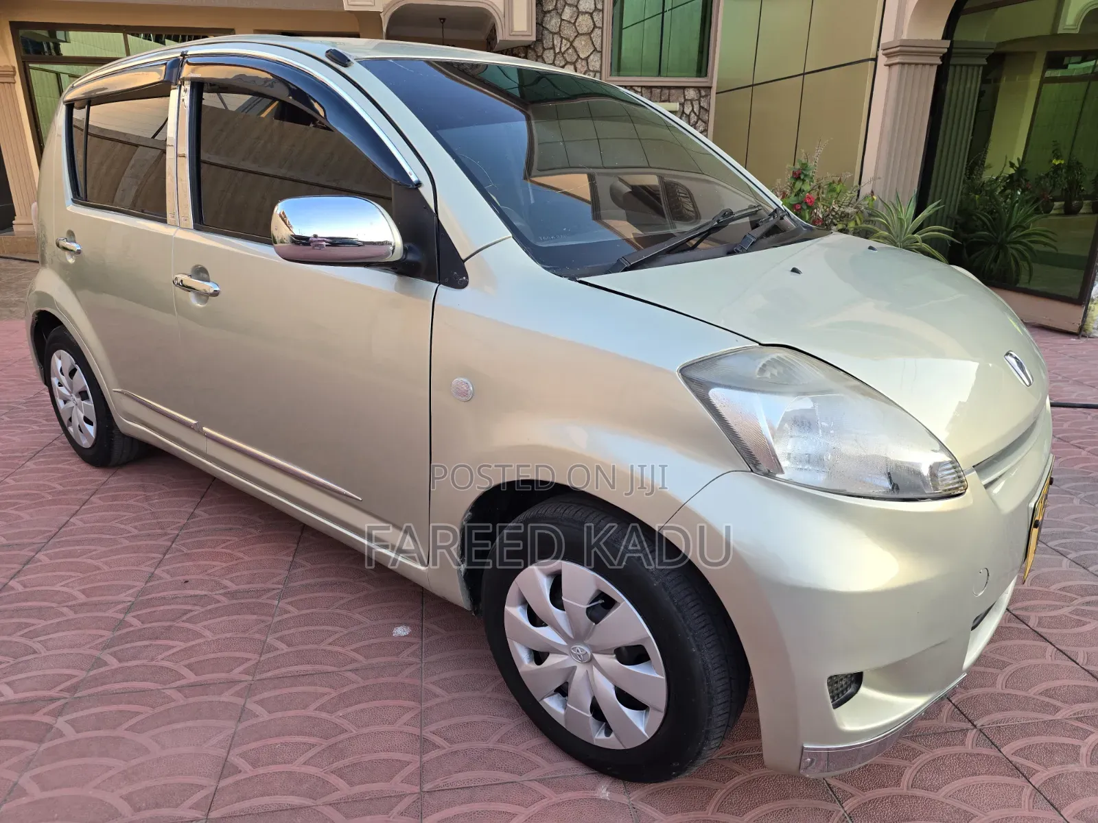 Toyota Passo 2007 Beige
