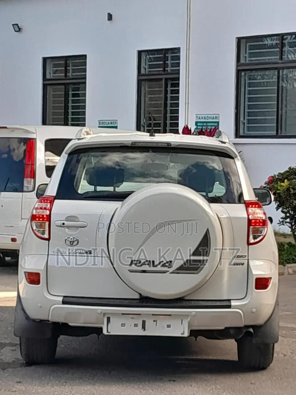 Toyota RAV4 2012 White