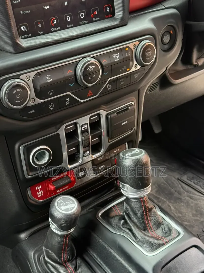 Jeep Wrangler 2020 Matt Black